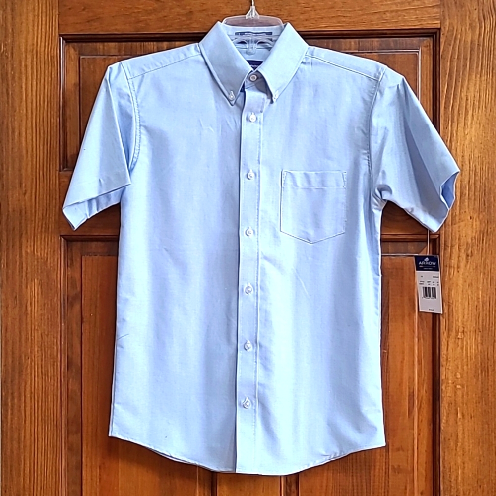 Arrow young man's short sleeve light blue dress shirt sz 14